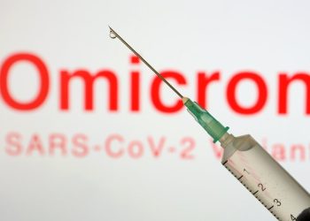 Omicron’u keşfeden doktor: Daha ağır göstermem için baskı gördüm