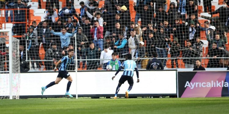 Adana Demirspor evinde kazandı