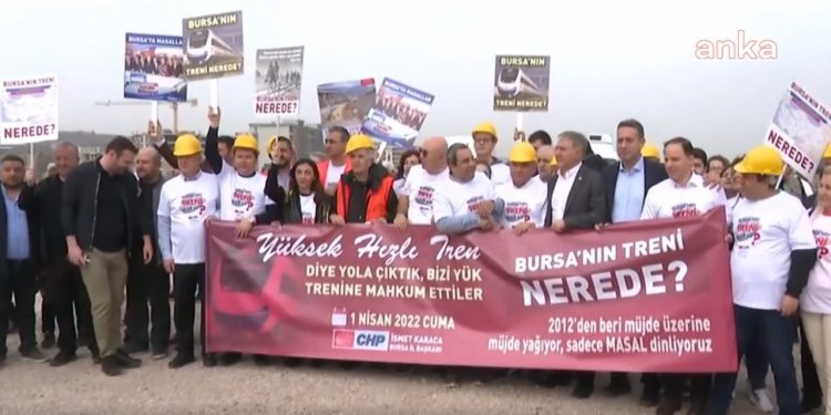 CHP’den 23 kilometrelik yürüyüşle ‘yüksek hızlı tren’ protestosu