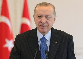 CHP’li Taşcıer: Mamak Kaymakamlığı muhtarlara Erdoğan’ın fotoğrafını asın talimatı verdi