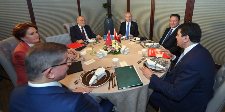 Muhalefet zirvesinin ardından 6 liderden açıklama: Mutabakat metni 28 Şubat’ta açıklanacak