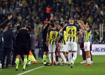 TFF’den ‘Fenerbahçe-Trabzonspor’ maçı açıklaması: Savcılarımızı göreve davet ediyoruz