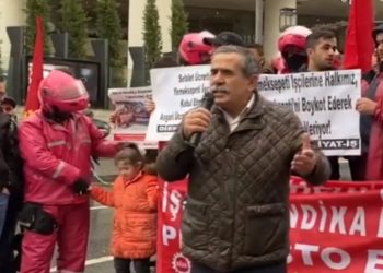 Yemeksepeti kuryeleri Almanya Başkonsolosluğu’na taleplerini iletti