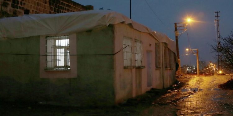 2 yaşındaki çocuk elektrik kesintisinde ölmüştü, bakanlık ‘ihmal yok’ dedi