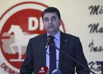 Gültekin Uysal altılı zirve öncesi konuştu: Bu masa ne çatlar ne yıkılır