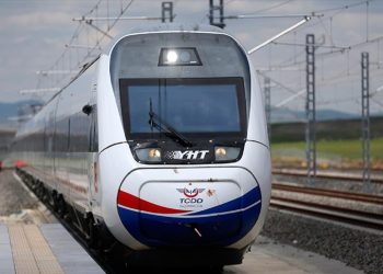 Açılışı 7 kez ertelenen Ankara-Sivas hızlı tren hattının metresi 165 bin liraya geliyor