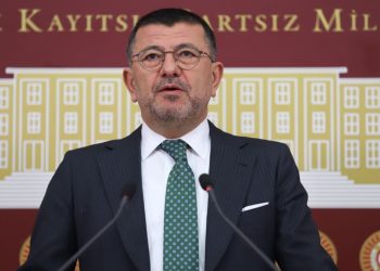 CHP’nin EYT teklifi Meclis’te: Başlangıç tarihi 31 Aralık 1999 olsun