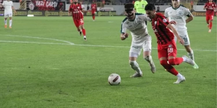 Çorum FK, evinde Giresunspor’a 2-0 mağlup oldu